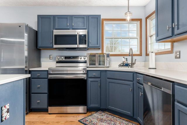 301 Tar Heel Drive, Delaware, OH 43015