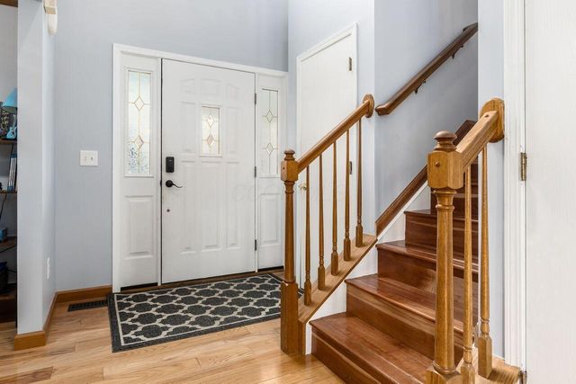 301 Tar Heel Drive, Delaware, OH 43015