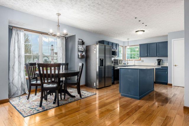 301 Tar Heel Drive, Delaware, OH 43015