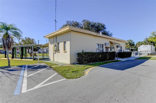 4676 66TH LANE N 20, St Petersburg, FL 33709