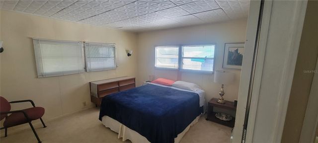 4676 66TH LANE N 20, St Petersburg, FL 33709