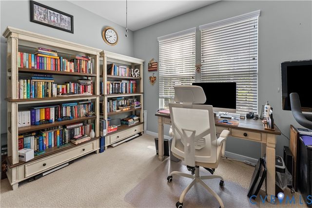 8800 Glen Royal Dr, Chesterfield, VA 23832