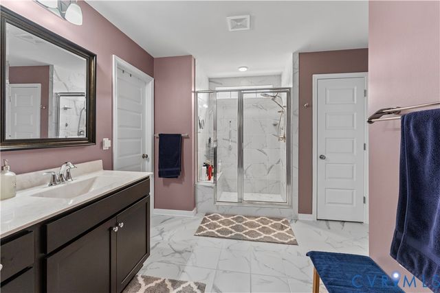 8800 Glen Royal Dr, Chesterfield, VA 23832