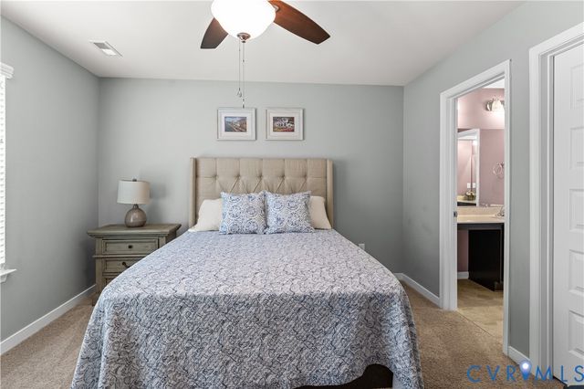 8800 Glen Royal Dr, Chesterfield, VA 23832