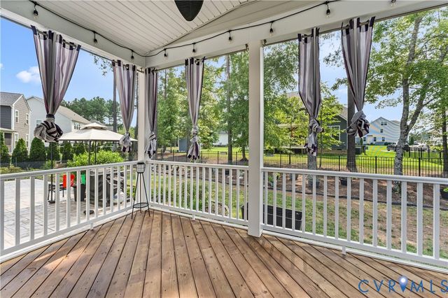 8800 Glen Royal Dr, Chesterfield, VA 23832