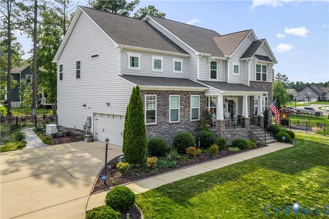 8800 Glen Royal Dr, Chesterfield, VA 23832