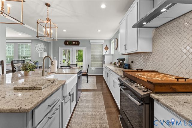 8800 Glen Royal Dr, Chesterfield, VA 23832