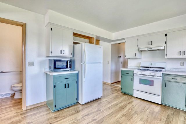 7371 49th STREET, Franklin, WI 53132