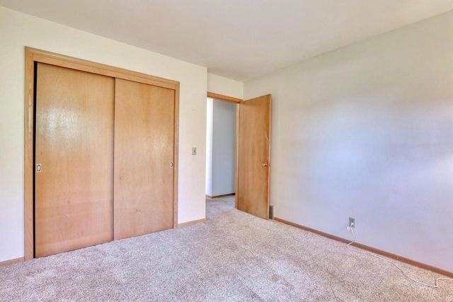 7371 49th STREET, Franklin, WI 53132
