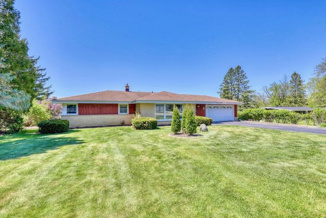 7371 49th STREET, Franklin, WI 53132