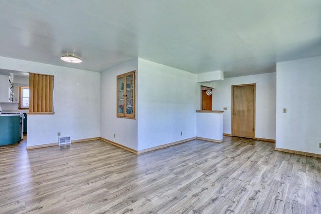 7371 49th STREET, Franklin, WI 53132