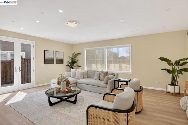 2024 Fitzgerald Way, Brentwood, CA 94513