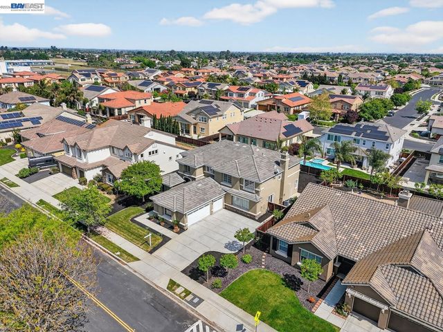 2024 Fitzgerald Way, Brentwood, CA 94513