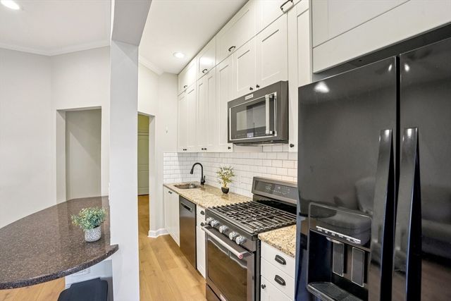 1870 Commonwealth Ave 1, Boston, MA 02135