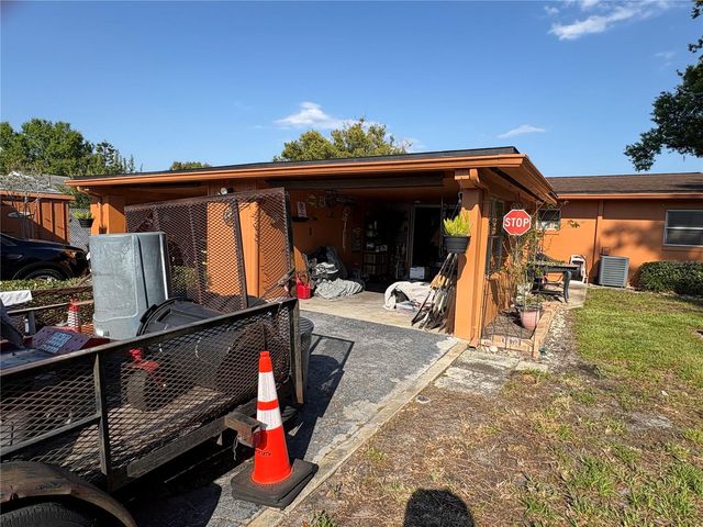 1705 N JEFFERSON AVENUE, Largo, FL 33770