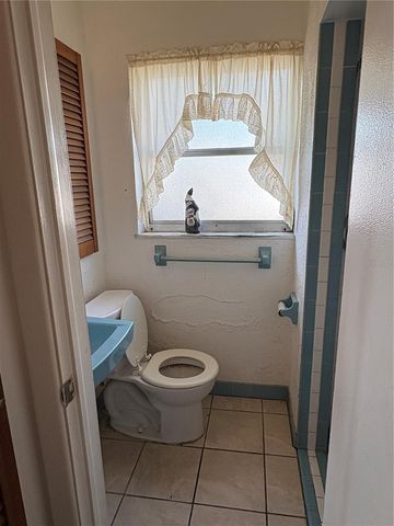 1705 N JEFFERSON AVENUE, Largo, FL 33770