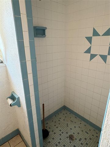 1705 N JEFFERSON AVENUE, Largo, FL 33770