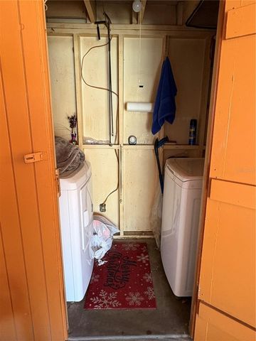 1705 N JEFFERSON AVENUE, Largo, FL 33770