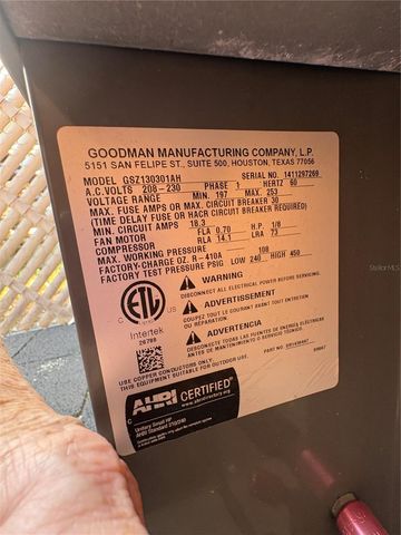 1705 N JEFFERSON AVENUE, Largo, FL 33770