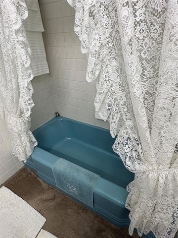 1705 N JEFFERSON AVENUE, Largo, FL 33770