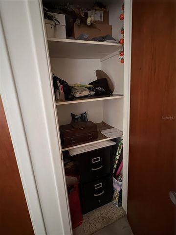 1705 N JEFFERSON AVENUE, Largo, FL 33770