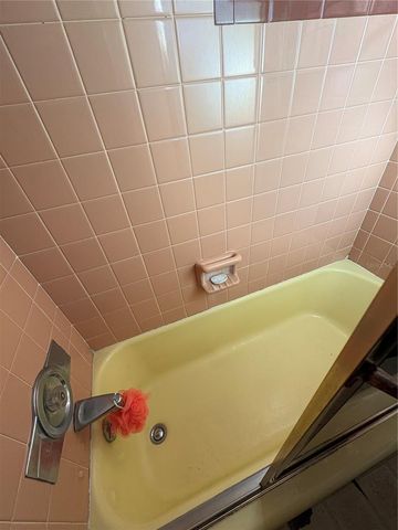 1705 N JEFFERSON AVENUE, Largo, FL 33770