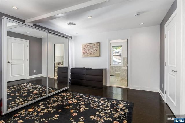 65 Lincoln Avenue, Rutherford, NJ 07070
