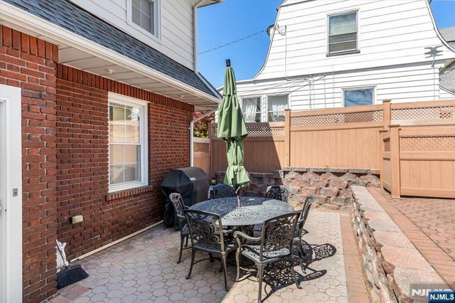 65 Lincoln Avenue, Rutherford, NJ 07070