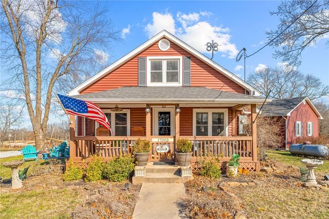 17003 Old Cricket Road, Omaha, AR 72662