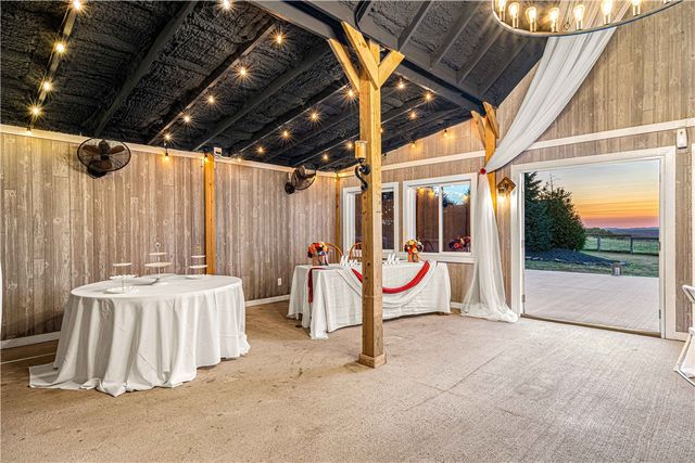 17003 Old Cricket Road, Omaha, AR 72662