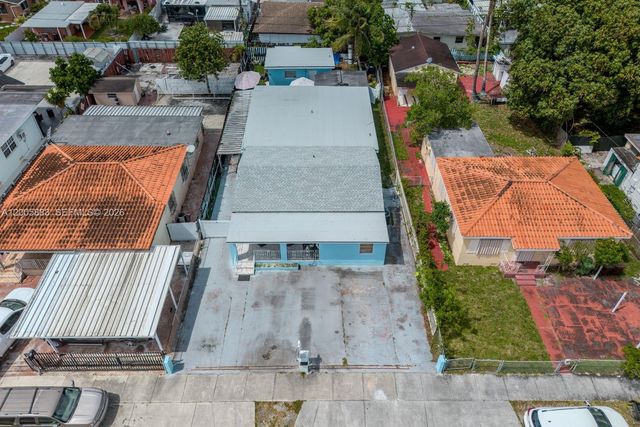 141 E 16th St, Hialeah, FL 33010