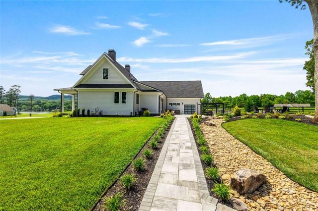 24 Farmland Court, Blairsville, GA 30512