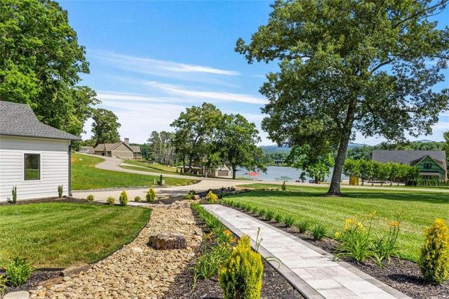 24 Farmland Court, Blairsville, GA 30512