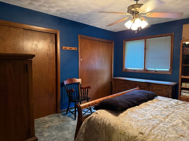 28 Crestview Drive, Geneseo, IL 61254