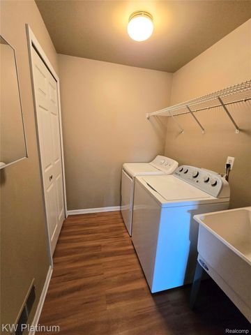 46225 CAVALIER Drive, Macomb Township, MI 48044