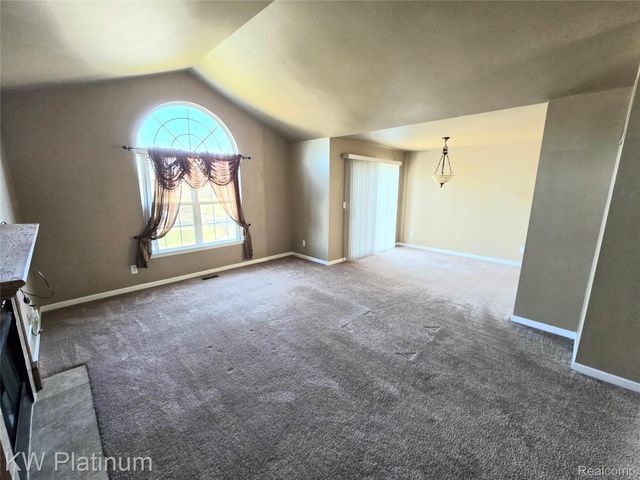 46225 CAVALIER Drive, Macomb Township, MI 48044