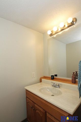 7309 N 15th Street, Lincoln, NE 68521