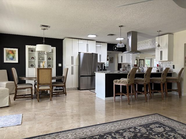1431 S Ocean Blvd Apt 11, Lauderdale By The Sea, FL 33062