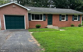 3938 FORESTDALE AVE, Woodbridge, VA 22193