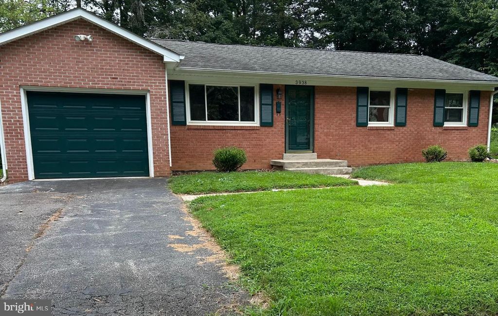 3938 FORESTDALE AVE, Woodbridge, VA 22193