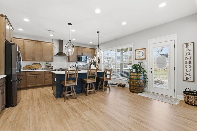 163 Dunmore Lane, Georgetown, KY 40324