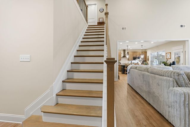 163 Dunmore Lane, Georgetown, KY 40324