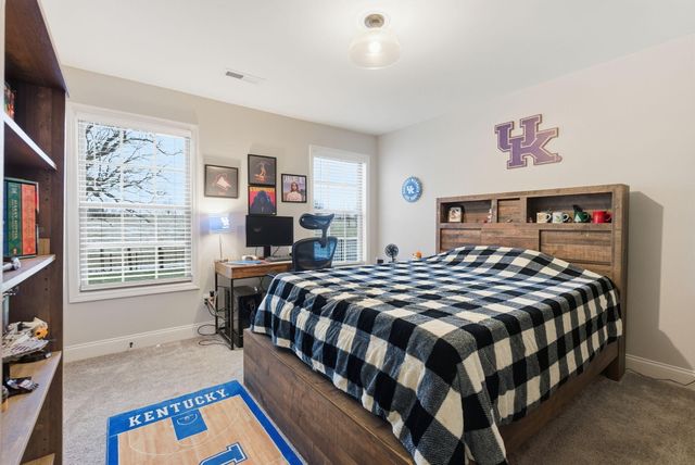 163 Dunmore Lane, Georgetown, KY 40324