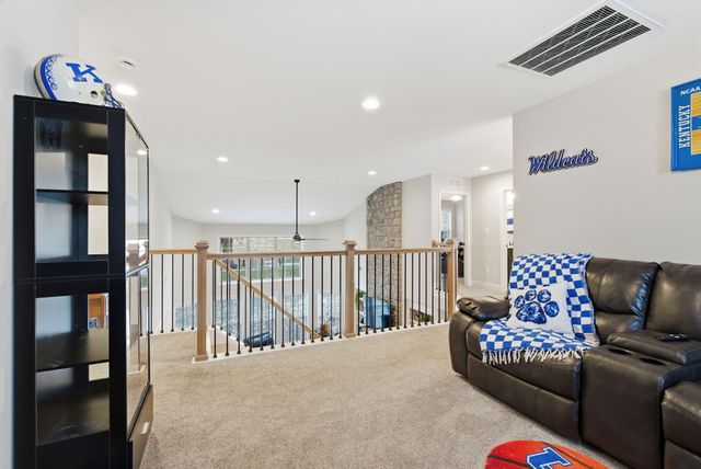 163 Dunmore Lane, Georgetown, KY 40324