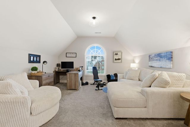 163 Dunmore Lane, Georgetown, KY 40324