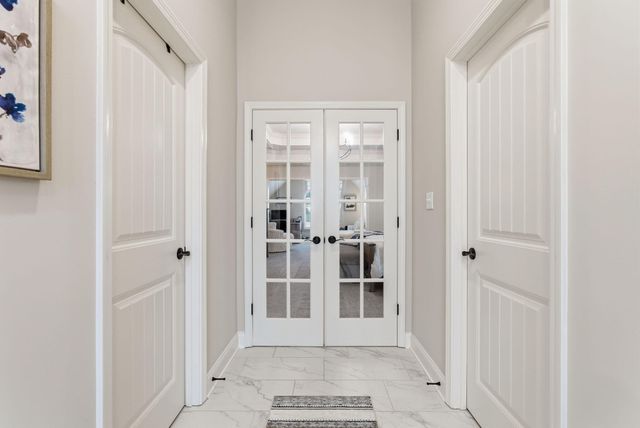 163 Dunmore Lane, Georgetown, KY 40324