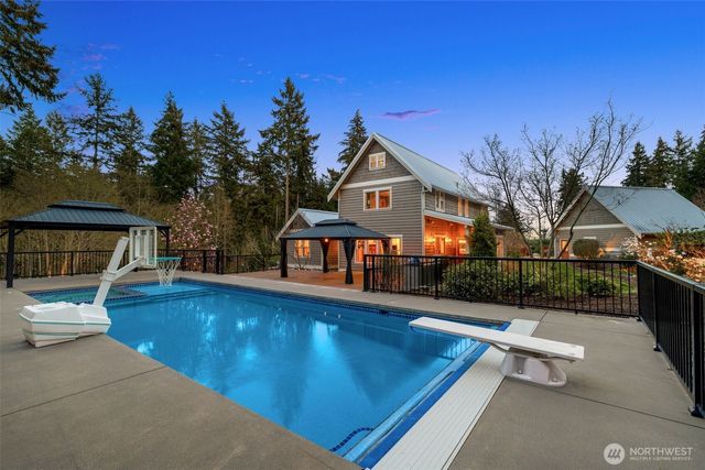 1418 13th Avenue, Fox Island, WA 98333