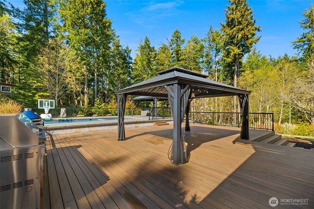 1418 13th Avenue, Fox Island, WA 98333