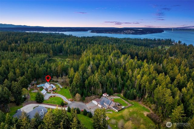 1418 13th Avenue, Fox Island, WA 98333