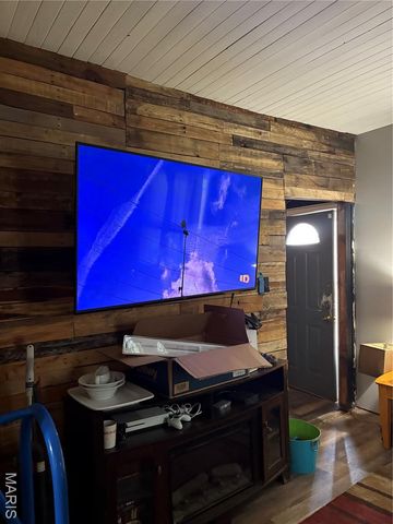 2254 Lee Avenue, Granite City, IL 62040